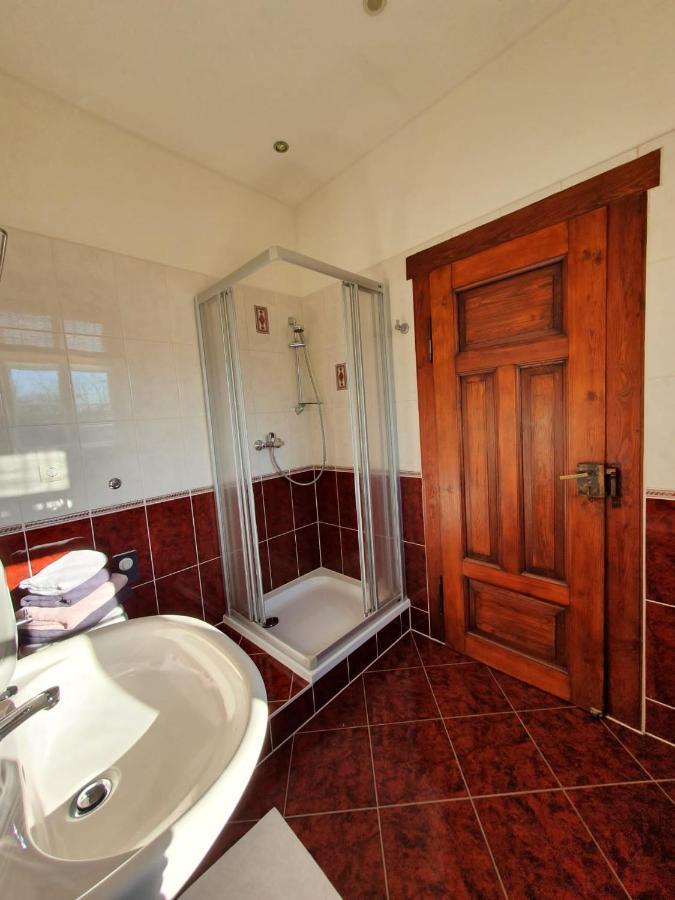 Pension Refugium Ueberm Schwansee فايمر المظهر الخارجي الصورة
